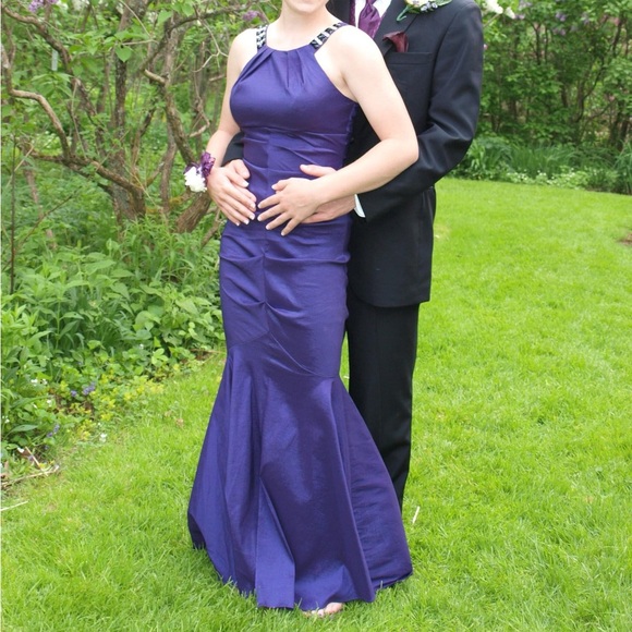 Prom Dress - Picture 2 of 9